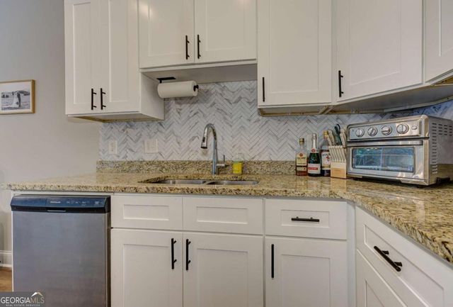 321 Hood Park Drive, Jasper, GA 30143