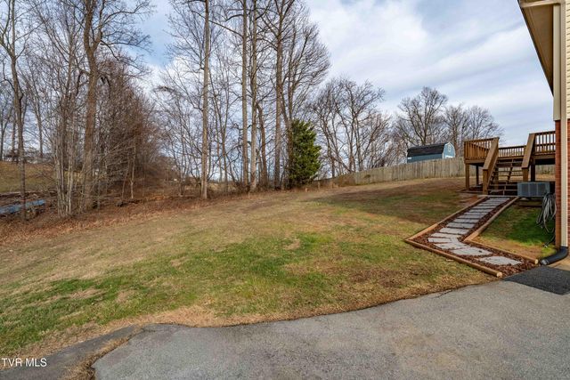 510 Mockingbird Place, Jonesborough, TN 37659