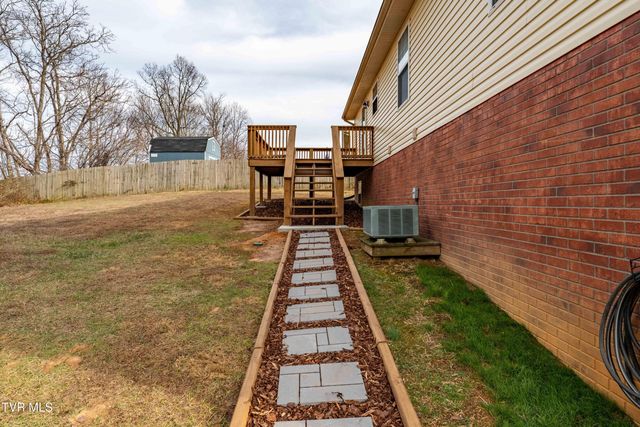 510 Mockingbird Place, Jonesborough, TN 37659