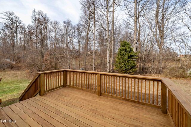 510 Mockingbird Place, Jonesborough, TN 37659