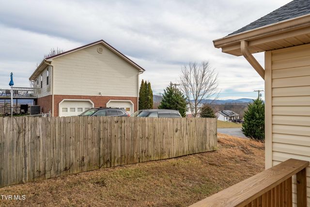 510 Mockingbird Place, Jonesborough, TN 37659