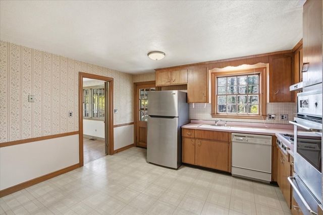 77 Booth Rd, Dedham, MA 02026