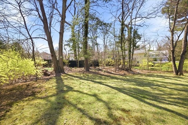 77 Booth Rd, Dedham, MA 02026