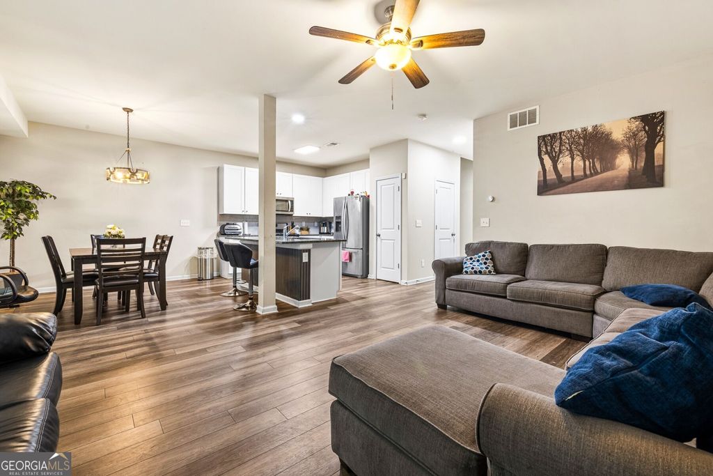 1062 Valley Rock Drive, Lithonia, GA 30058 — photo 3
