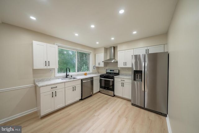 5733 JOAN LN, Temple Hills, MD 20748