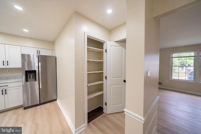 5733 JOAN LN, Temple Hills, MD 20748