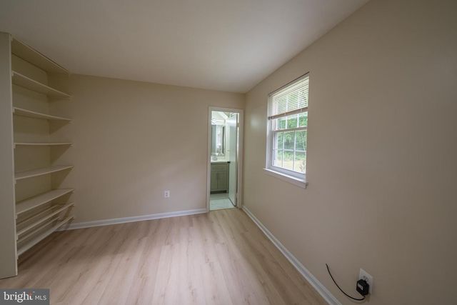 5733 JOAN LN, Temple Hills, MD 20748