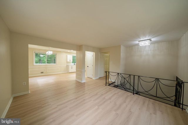 5733 JOAN LN, Temple Hills, MD 20748