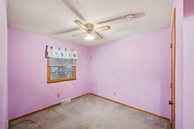 3407 SE 18th Court, Des Moines, IA 50320