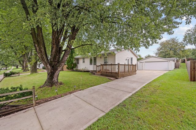3407 SE 18th Court, Des Moines, IA 50320