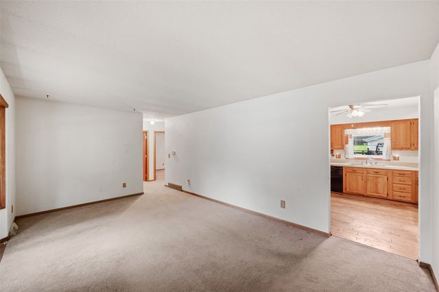 3407 SE 18th Court, Des Moines, IA 50320