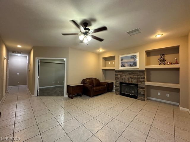 2596 Mizzoni Circle, Henderson, NV 89052