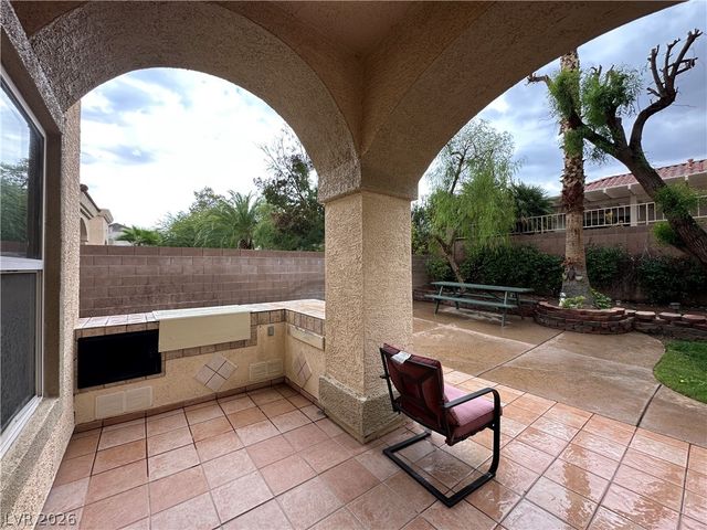 2596 Mizzoni Circle, Henderson, NV 89052