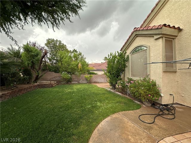2596 Mizzoni Circle, Henderson, NV 89052