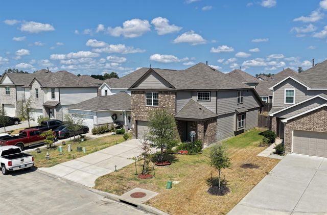 3703 Cub Drive, Conroe, TX 77301