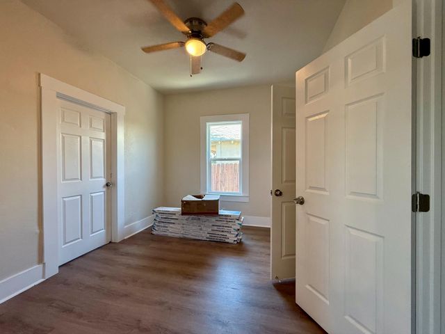 1929 E Grant Avenue, Fresno, CA 93701