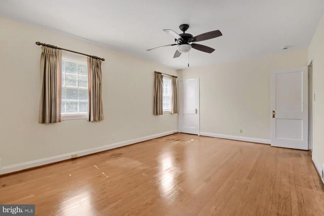 1218 SOUTHVIEW RD, Baltimore, MD 21218