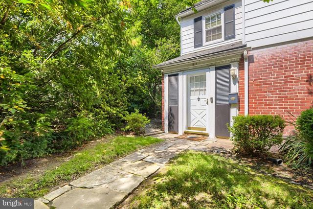 1218 SOUTHVIEW RD, Baltimore, MD 21218