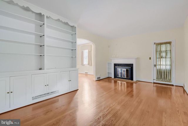 1218 SOUTHVIEW RD, Baltimore, MD 21218