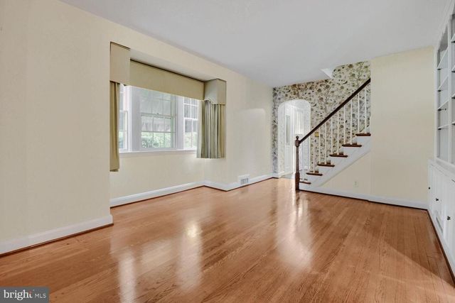 1218 SOUTHVIEW RD, Baltimore, MD 21218