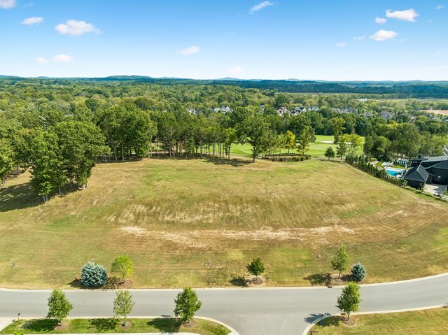 7281 Harlow Dr, College Grove, TN 37046