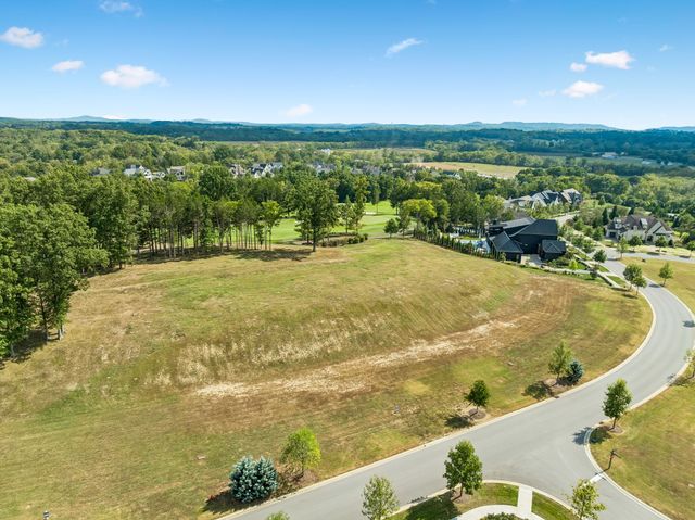7281 Harlow Dr, College Grove, TN 37046