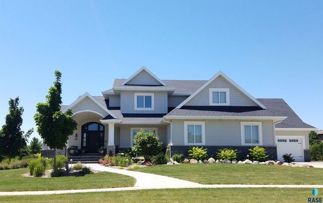 201 W 77th St Street, Sioux Falls, SD 57108