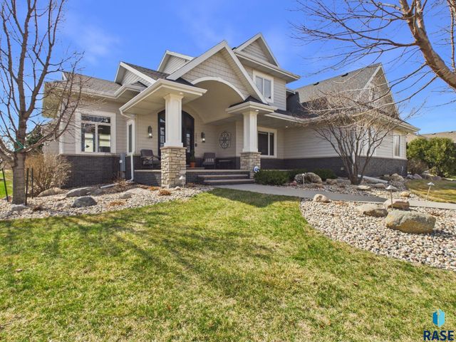 201 W 77th St Street, Sioux Falls, SD 57108
