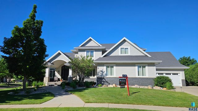 201 W 77th St Street, Sioux Falls, SD 57108