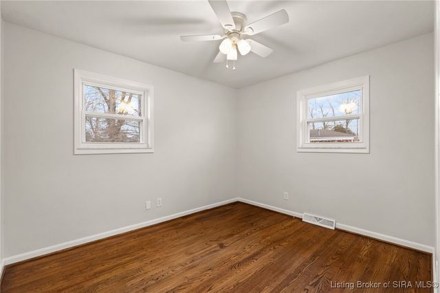 1775 Elmview, New Albany, IN 47150