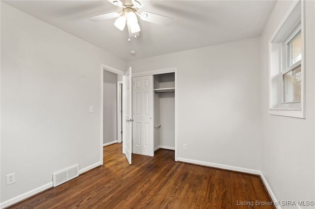 1775 Elmview, New Albany, IN 47150