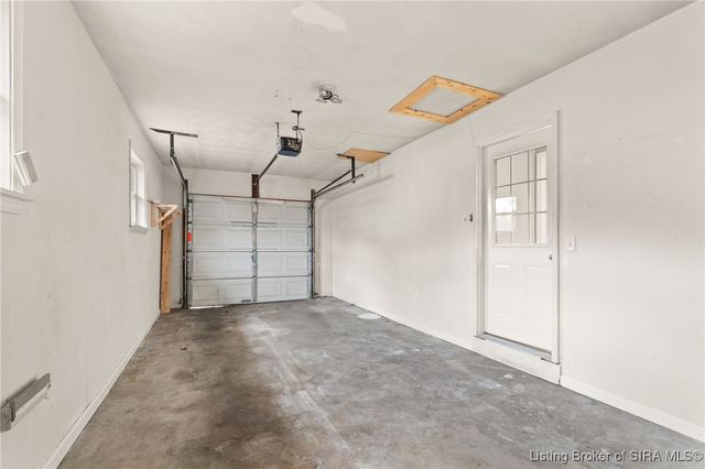 1775 Elmview, New Albany, IN 47150