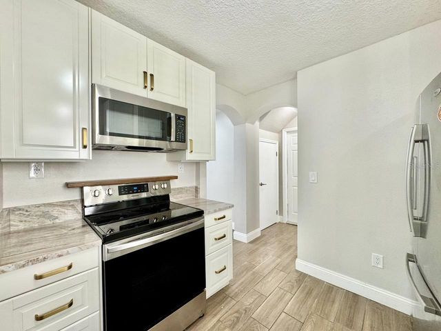 13014 FENNWAY RIDGE DRIVE, Riverview, FL 33579