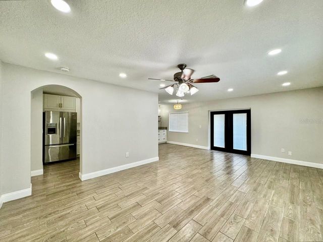 13014 FENNWAY RIDGE DRIVE, Riverview, FL 33579