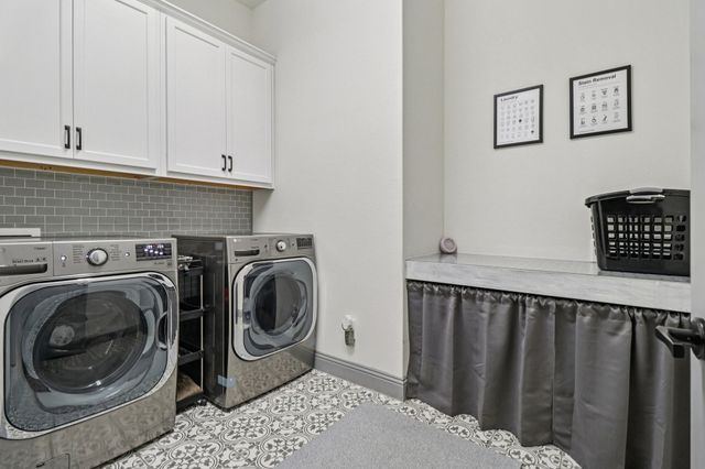 4325 Smokey Quartz Lane, Arlington, TX 76005