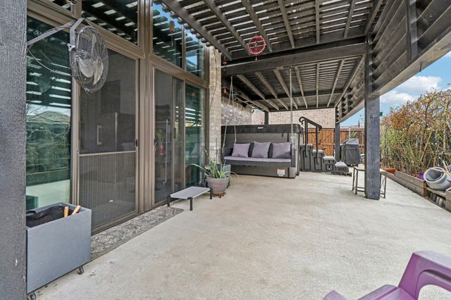 4325 Smokey Quartz Lane, Arlington, TX 76005