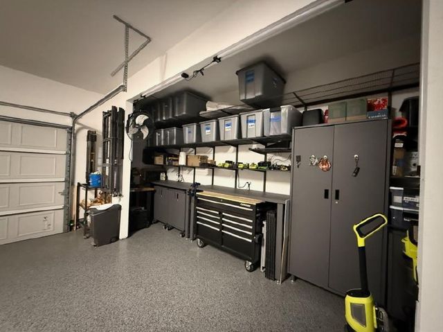 4325 Smokey Quartz Lane, Arlington, TX 76005