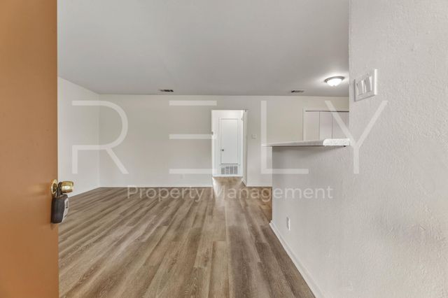 302 Algerita DR A, Georgetown, TX 78628