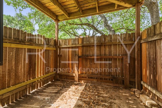 302 Algerita DR A, Georgetown, TX 78628