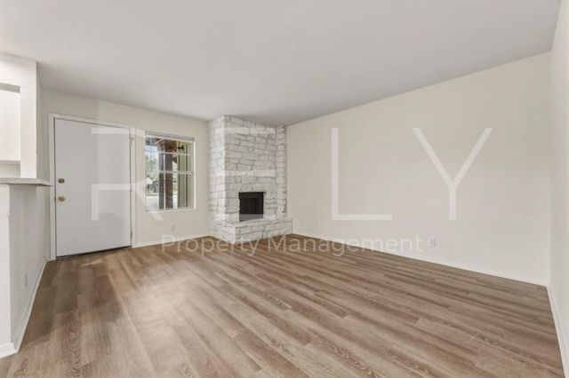 302 Algerita DR A, Georgetown, TX 78628