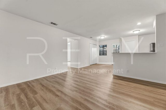 302 Algerita DR A, Georgetown, TX 78628