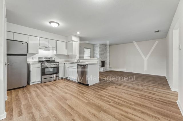 302 Algerita DR A, Georgetown, TX 78628