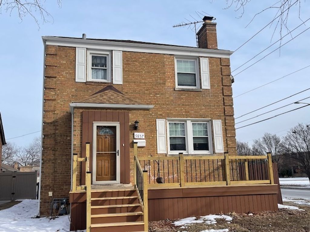9857 S Hamlin Avenue, Evergreen Park, IL 60805