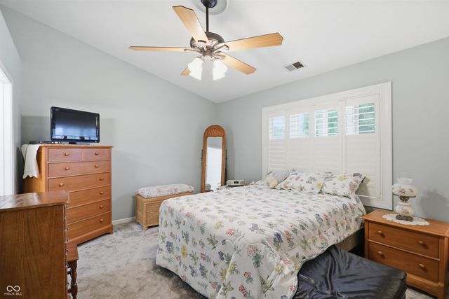 737 Franklin Court, Greenfield, IN 46140