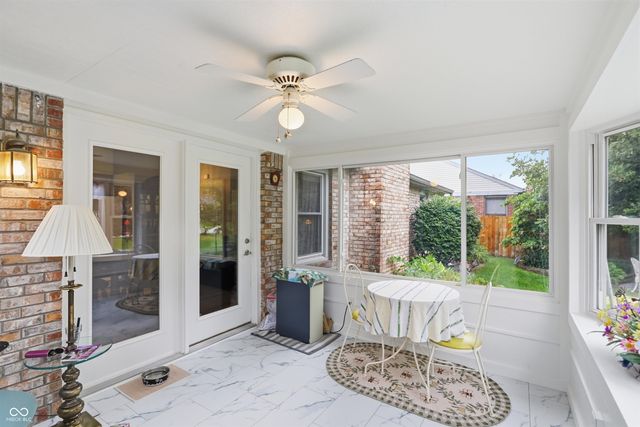737 Franklin Court, Greenfield, IN 46140