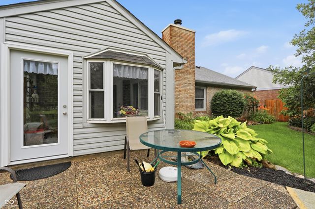 737 Franklin Court, Greenfield, IN 46140