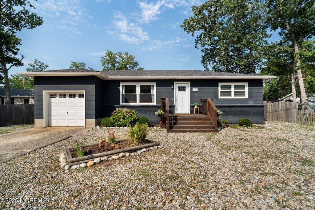 501 Windsor Street, Forked River, NJ 08731