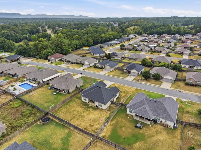 139 Hillshire Loop, Hot Springs, AR 71913