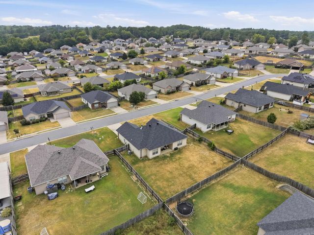 139 Hillshire Loop, Hot Springs, AR 71913