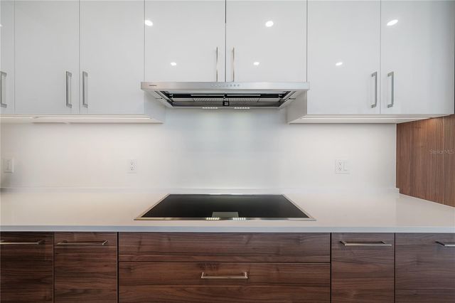 2103 BAYSHORE BOULEVARD 802, Tampa, FL 33606